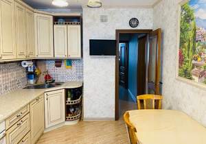 2-к квартира, вторичка, 62м2, 7/17 этаж