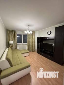 1-к квартира, вторичка, 42м2, 13/25 этаж