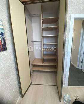 2-к квартира, вторичка, 47м2, 10/17 этаж