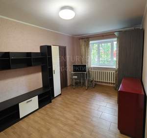2-к квартира, вторичка, 43м2, 1/5 этаж