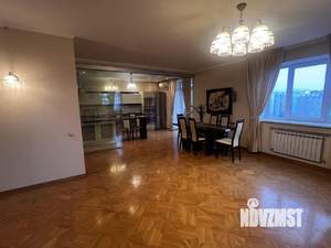 4-к квартира, вторичка, 132м2, 13/17 этаж