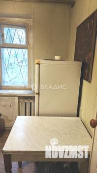 2-к квартира, вторичка, 42м2, 1/3 этаж