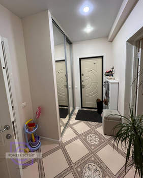 1-к квартира, вторичка, 42м2, 8/17 этаж