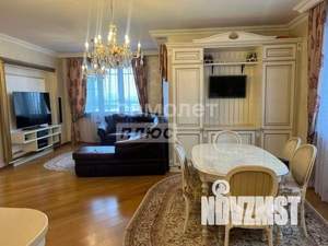 3-к квартира, вторичка, 105м2, 9/10 этаж