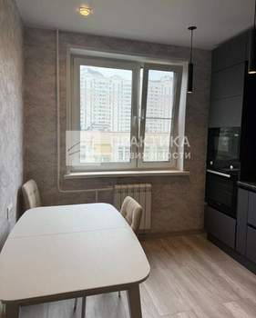 2-к квартира, вторичка, 54м2, 8/17 этаж