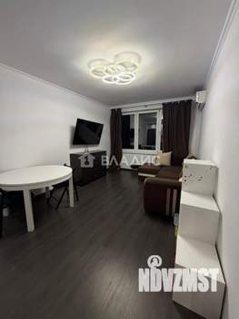 2-к квартира, вторичка, 40м2, 10/17 этаж