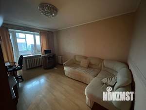 2-к квартира, вторичка, 42м2, 9/9 этаж