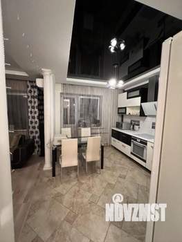 2-к квартира, вторичка, 60м2, 12/17 этаж