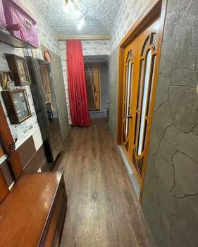 3-к квартира, вторичка, 68м2, 9/9 этаж