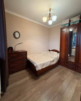 4-к квартира, вторичка, 75м2, 9/9 этаж