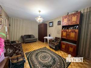 2-к квартира, вторичка, 54м2, 1/9 этаж