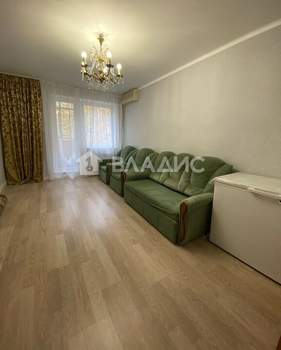 3-к квартира, вторичка, 75м2, 4/17 этаж