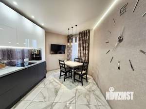 3-к квартира, вторичка, 83м2, 14/17 этаж