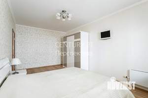 2-к квартира, вторичка, 54м2, 10/17 этаж