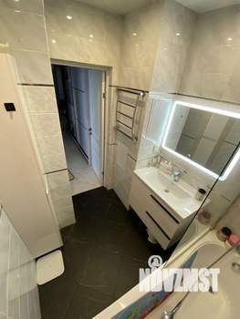 2-к квартира, вторичка, 63м2, 9/26 этаж