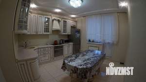 3-к квартира, вторичка, 101м2, 11/17 этаж