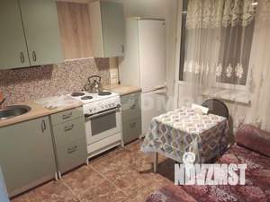 1-к квартира, вторичка, 32м2, 8/17 этаж