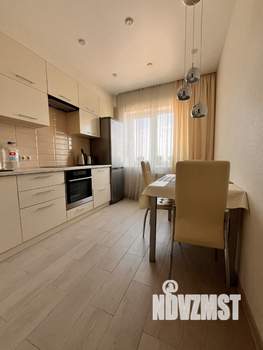 2-к квартира, вторичка, 60м2, 14/18 этаж
