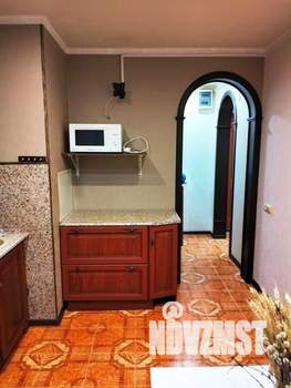 2-к квартира, вторичка, 61м2, 1/17 этаж