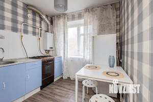 1-к квартира, вторичка, 32м2, 4/4 этаж