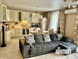 3-к квартира, вторичка, 72м2, 6/17 этаж