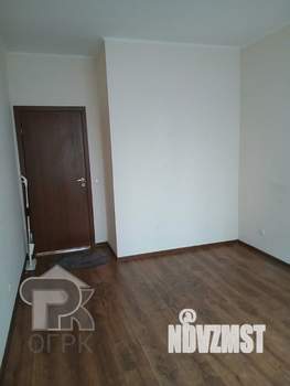 2-к квартира, вторичка, 62м2, 1/17 этаж