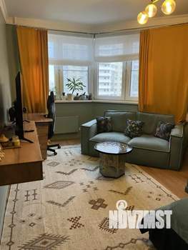 1-к квартира, вторичка, 42м2, 15/25 этаж