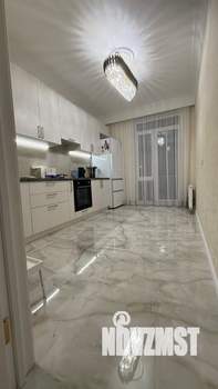 2-к квартира, вторичка, 60м2, 8/23 этаж