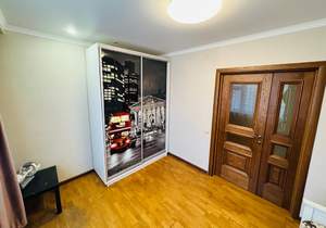 2-к квартира, вторичка, 88м2, 13/25 этаж