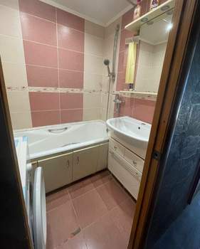 3-к квартира, вторичка, 68м2, 9/9 этаж