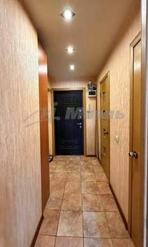 2-к квартира, вторичка, 54м2, 1/9 этаж