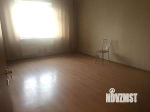 2-к квартира, вторичка, 63м2, 10/17 этаж