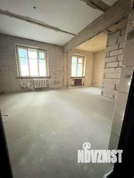 2-к квартира, вторичка, 66м2, 1/5 этаж