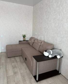 1-к квартира, вторичка, 42м2, 17/25 этаж