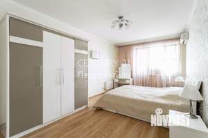 2-к квартира, вторичка, 54м2, 10/17 этаж