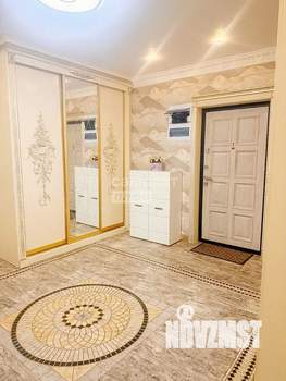 3-к квартира, вторичка, 99м2, 1/17 этаж