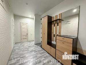 2-к квартира, вторичка, 61м2, 9/17 этаж