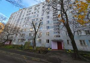 3-к квартира, вторичка, 54м2, 9/9 этаж