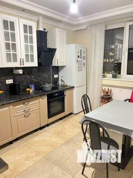 4-к квартира, вторичка, 119м2, 14/17 этаж