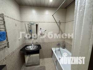 2-к квартира, вторичка, 61м2, 13/17 этаж