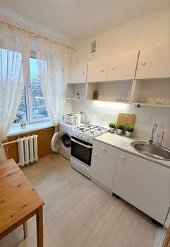 2-к квартира, вторичка, 44м2, 5/5 этаж