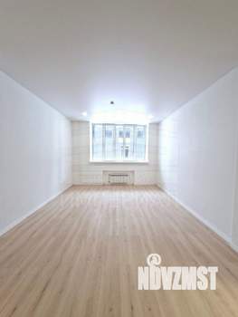 Студия квартира, вторичка, 32м2, 1/4 этаж