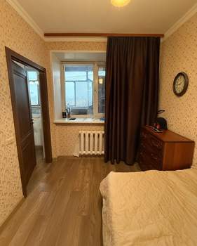 4-к квартира, вторичка, 75м2, 9/9 этаж