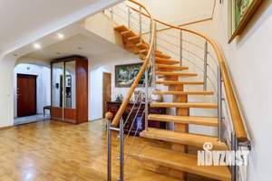 5-к квартира, вторичка, 170м2, 9/10 этаж