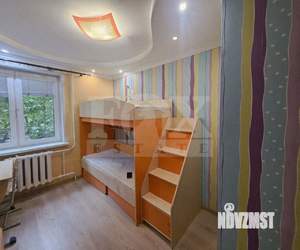 3-к квартира, вторичка, 52м2, 1/9 этаж
