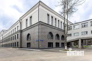 Студия квартира, вторичка, 42м2, 1/4 этаж
