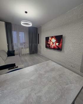 2-к квартира, вторичка, 39м2, 8/17 этаж