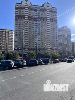 3-к квартира, вторичка, 90м2, 2/25 этаж