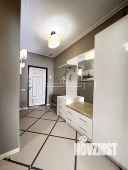 3-к квартира, вторичка, 82м2, 10/25 этаж