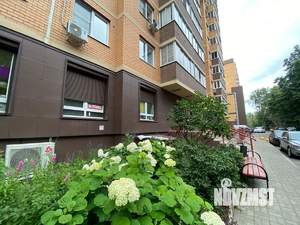 2-к квартира, вторичка, 61м2, 10/17 этаж